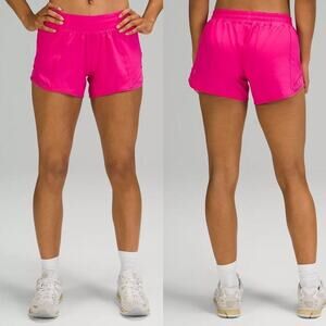 NWT Lululemon Hotty Hot LR Shorts Sz 14 SNCP